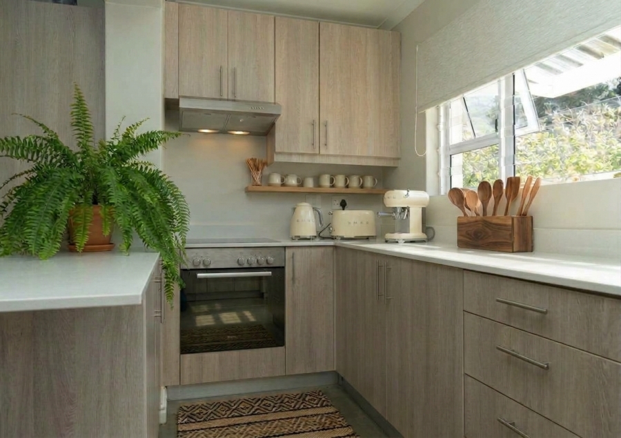 1 Bedroom Property for Sale in Fish Hoek Western Cape